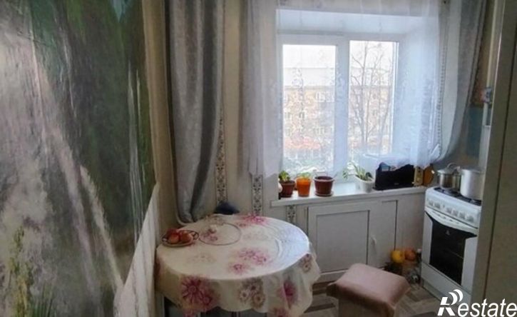 3-комн квартира проспект Победы, 13,  д. 13