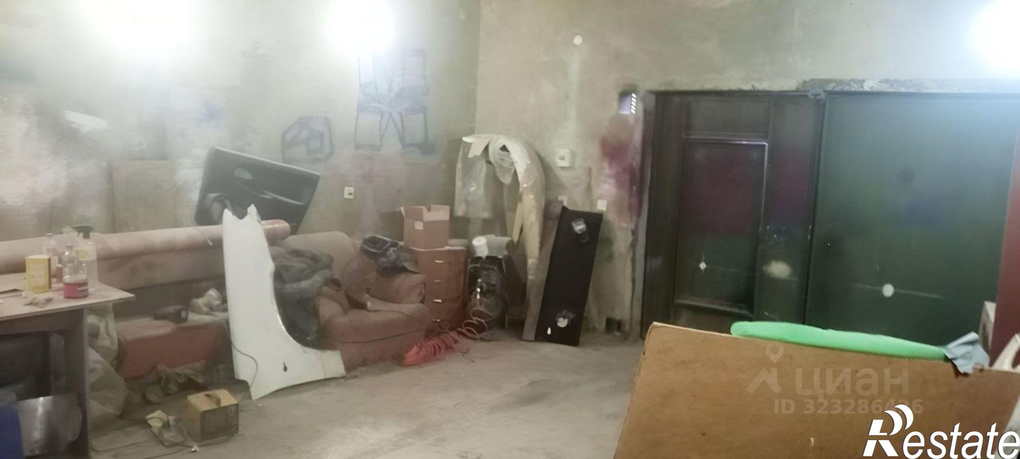 Купить гараж, место в паркинге за 300 000 рублей на ул Китайская, 18