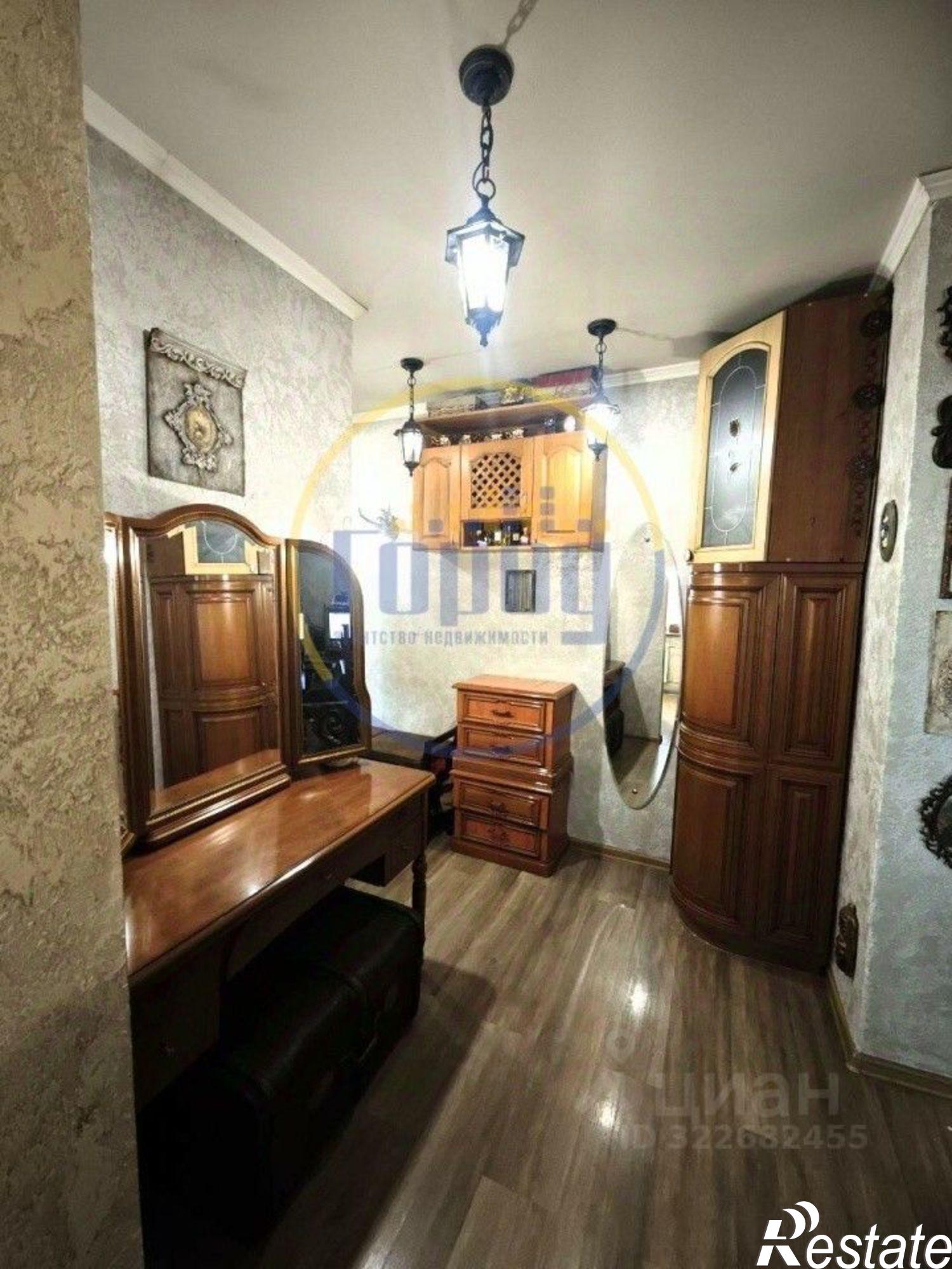 Купить квартиру за 2 700 000 рублей на ул Братьев Гожевых, 9А