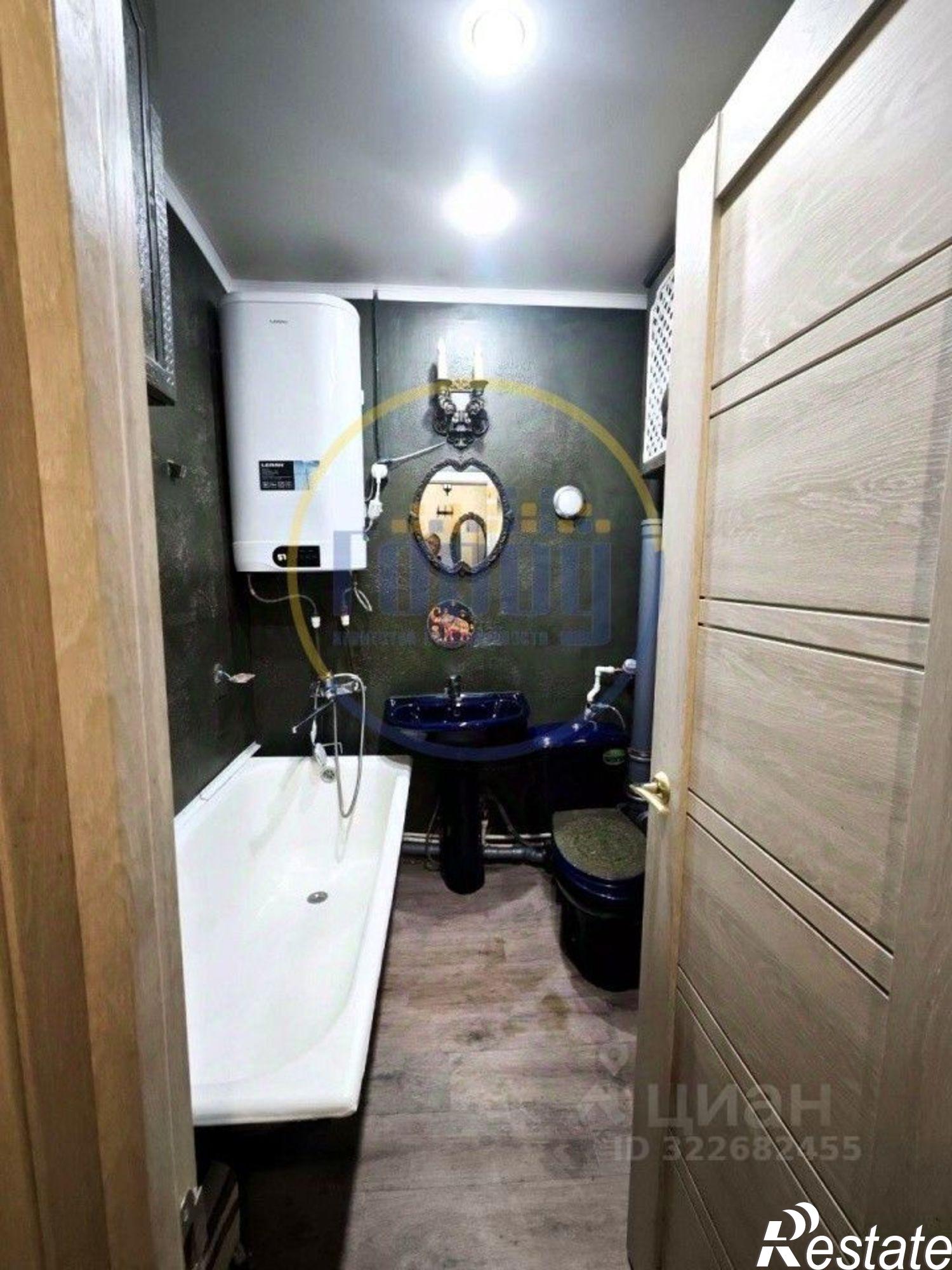 Купить квартиру за 2 700 000 рублей на ул Братьев Гожевых, 9А