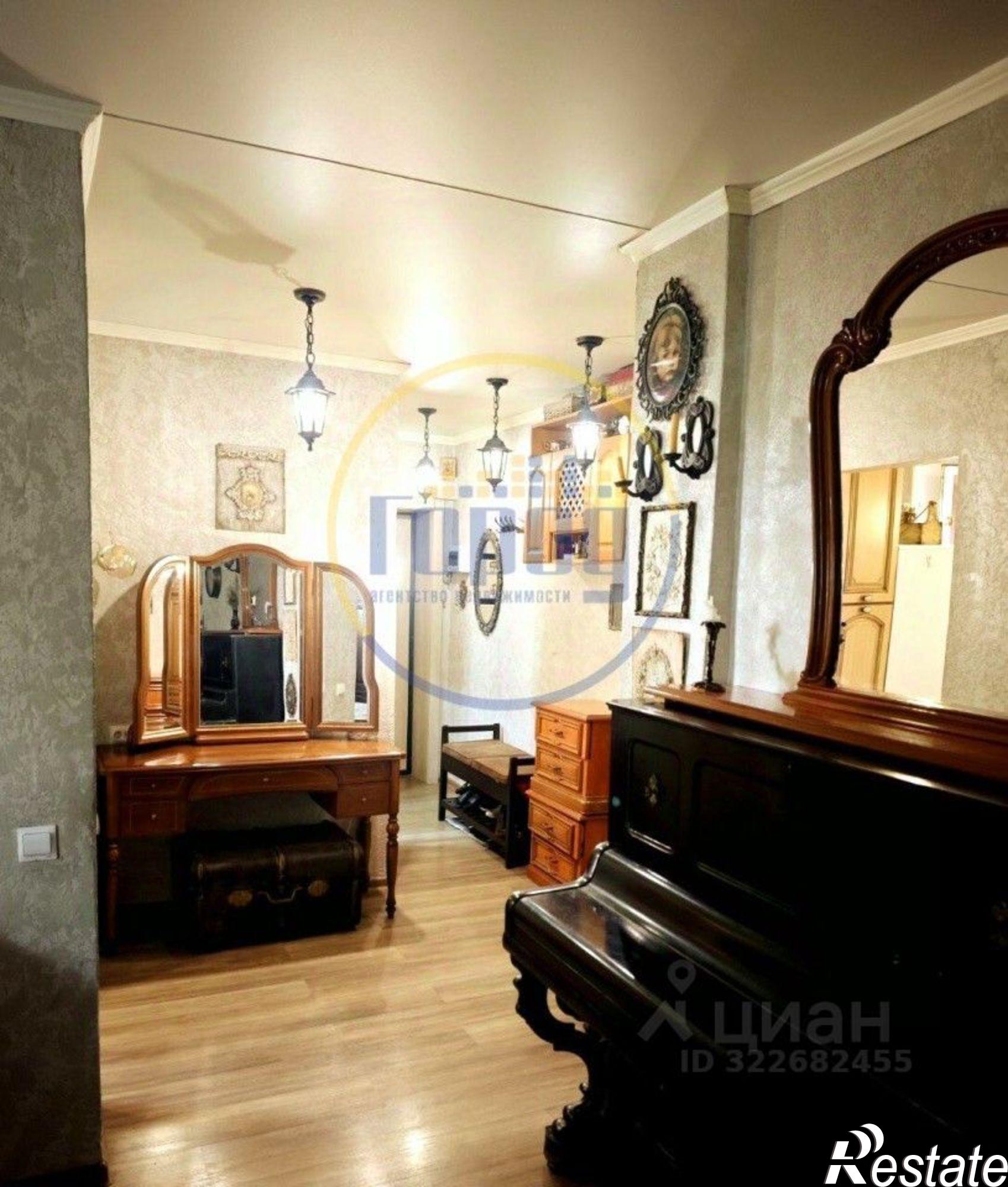 Купить квартиру за 2 700 000 рублей на ул Братьев Гожевых, 9А