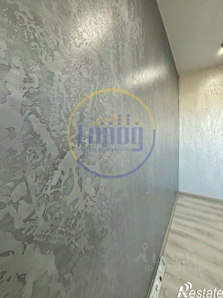 3-комн квартира пр-кт Славы, 14,  д. 14