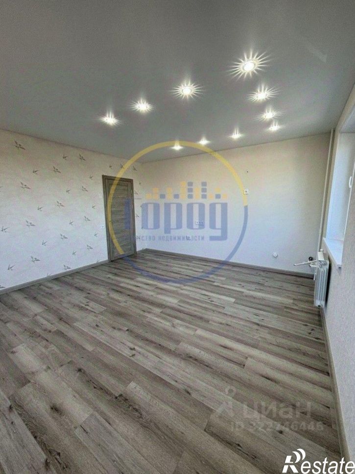 3-комн квартира пр-кт Славы, 14,  д. 14