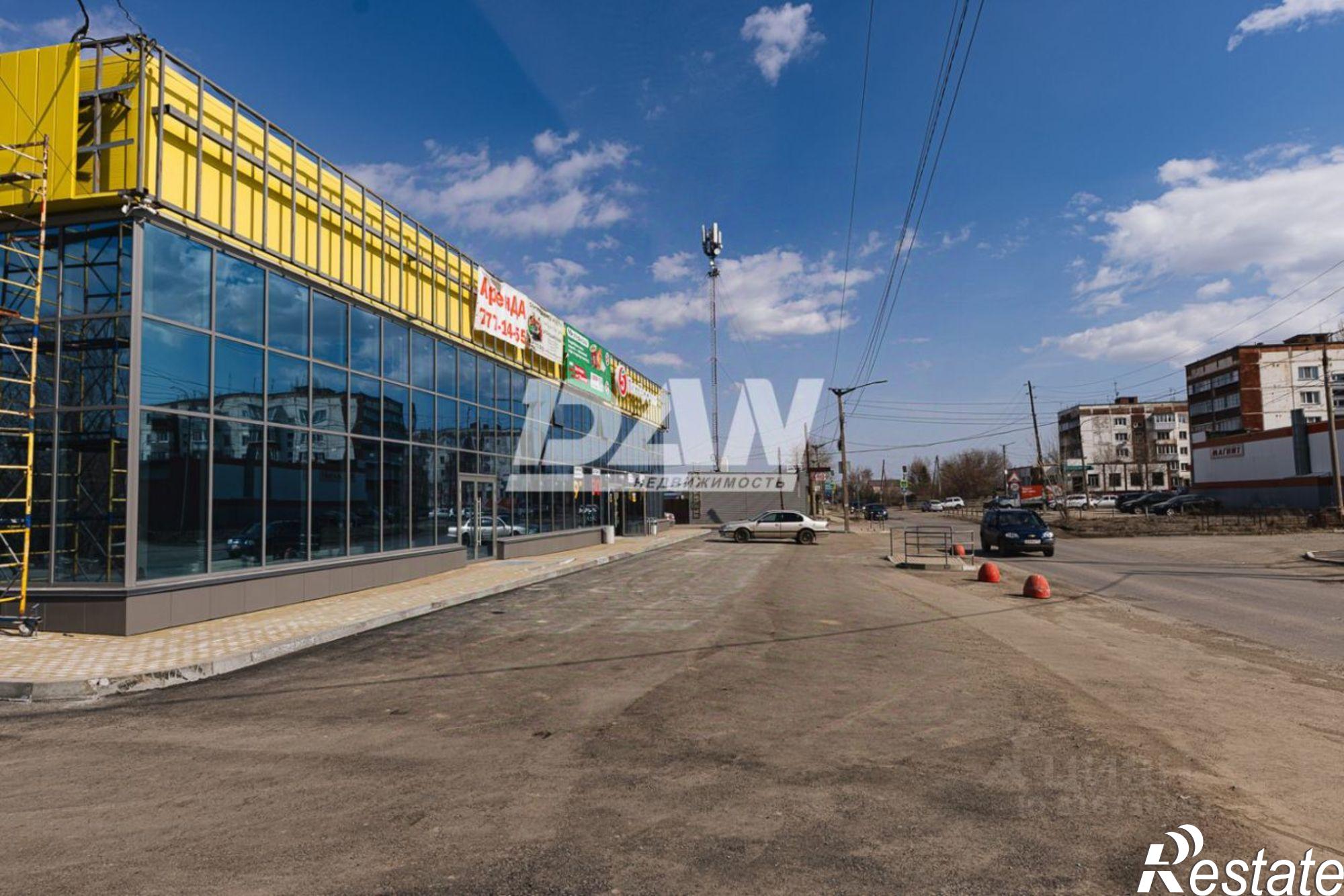 Сдать торговое помещение за 335 000 рублей на улица Лихачёва