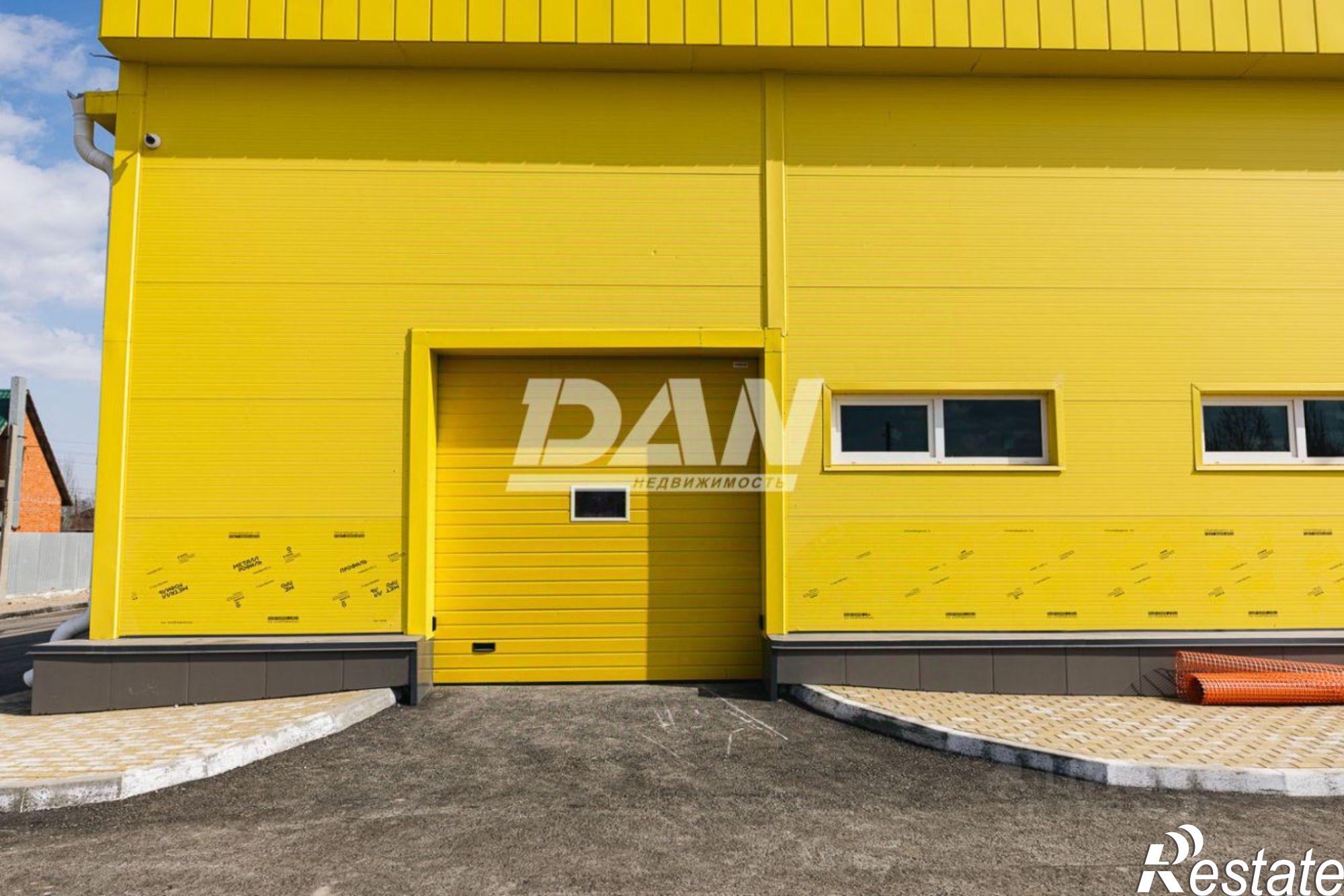 Сдать торговое помещение за 335 000 рублей на улица Лихачёва