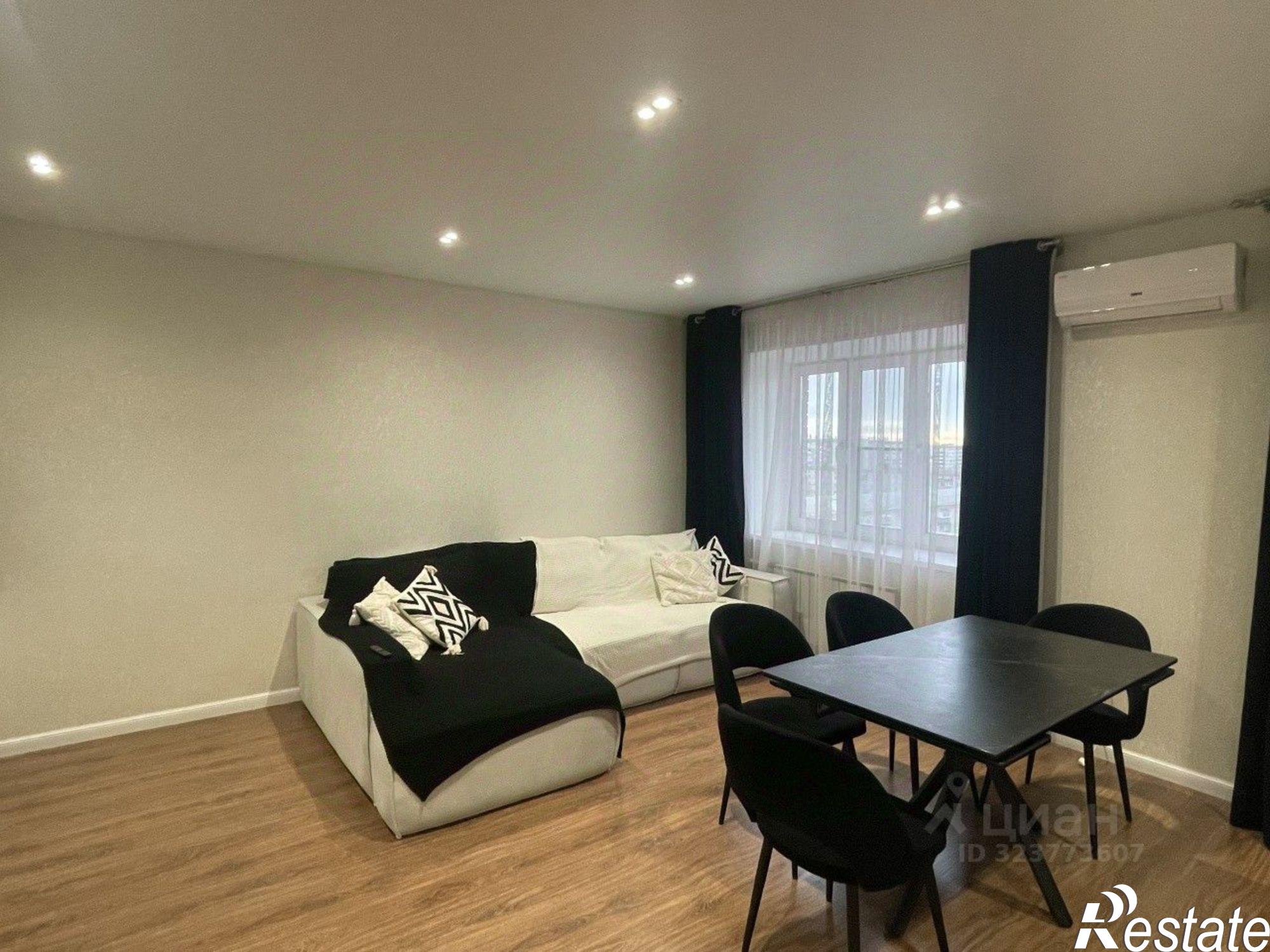 Купить квартиру за 10 400 000 рублей на проспект Славы, 7