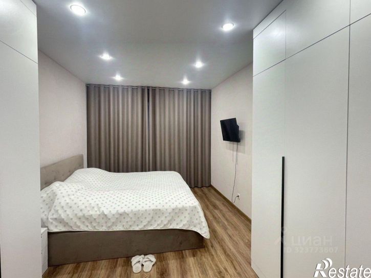 3-комн квартира проспект Славы, 7,  д. 7