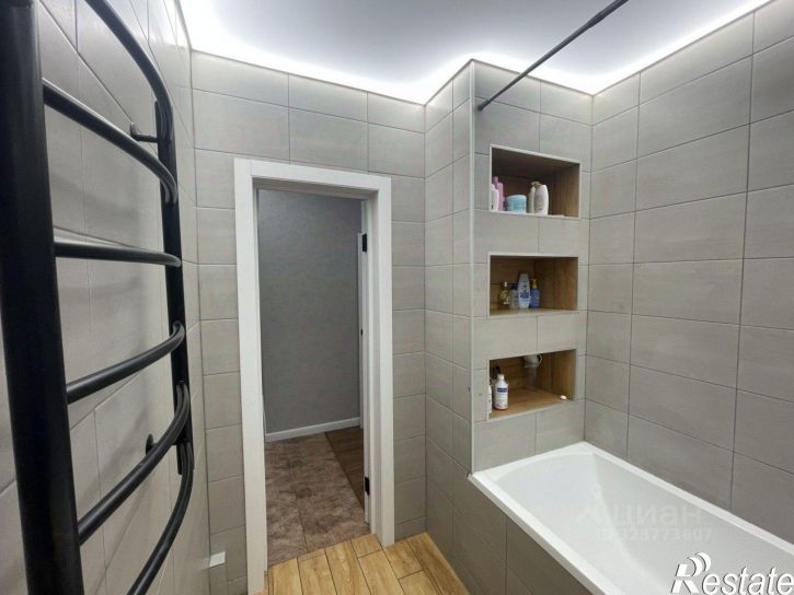 3-комн квартира проспект Славы, 7,  д. 7