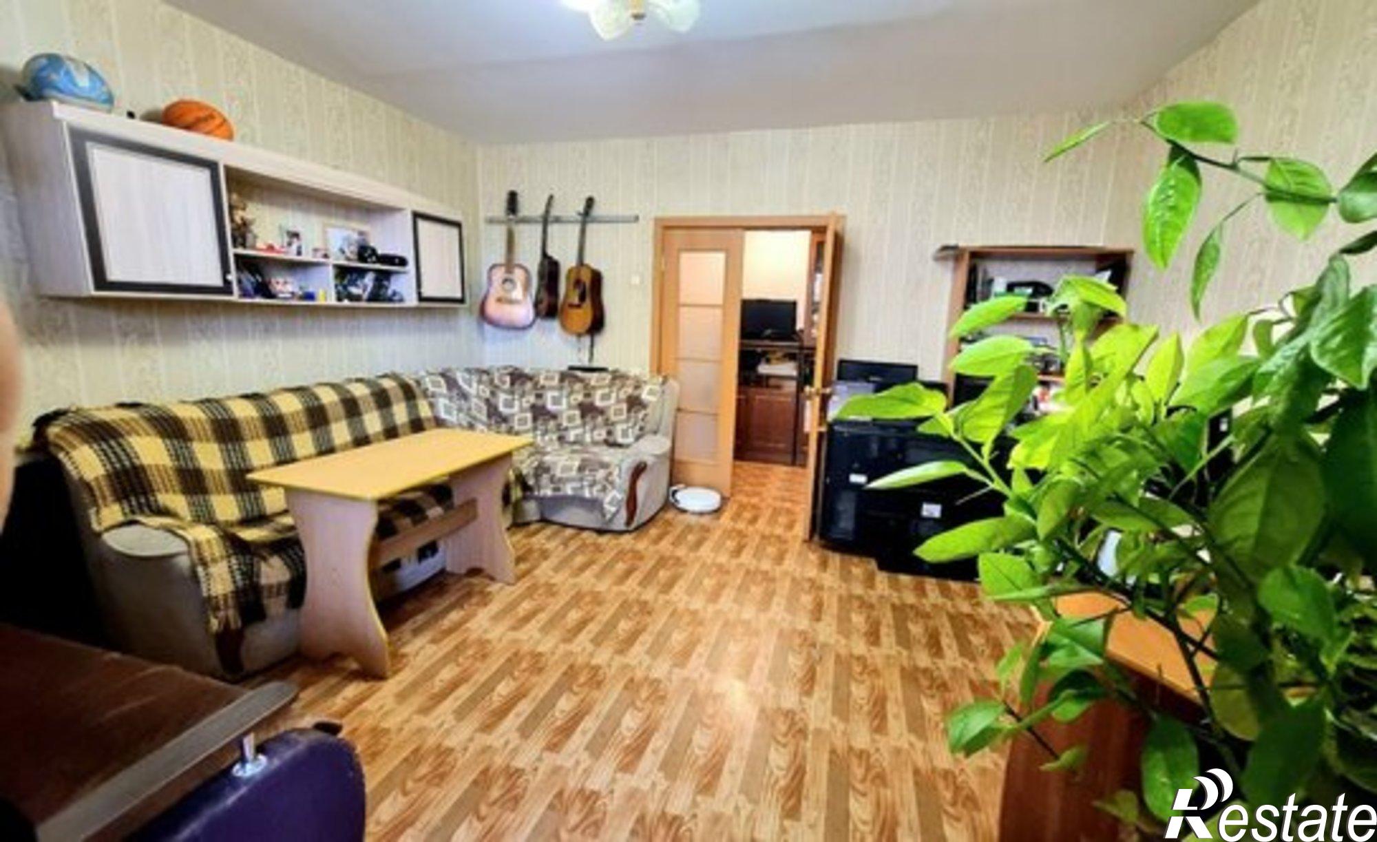 Купить квартиру за 6 370 000 рублей на ул Жданова, 25А