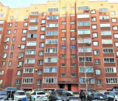 1-комн, 40кв м, этаж 2/9 пр-кт Славы, 18