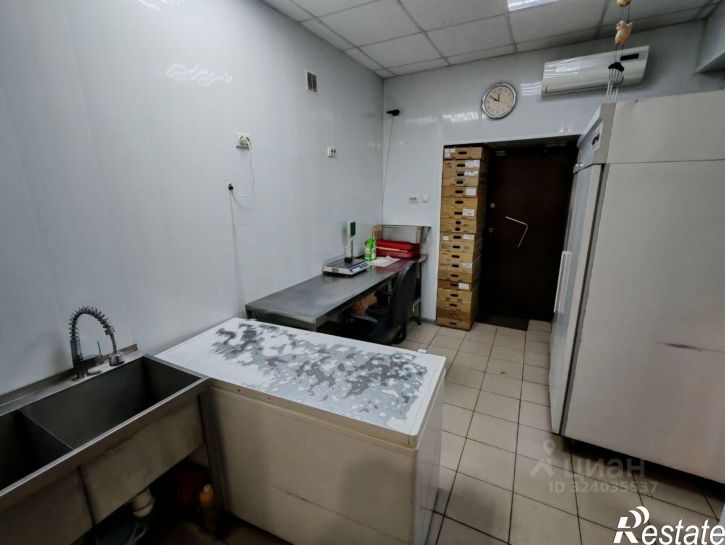 Помещение свободного назначения проспект Ильича, 13,  д. 13