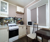 2-комн, 48кв м, этаж 2/5 ул Российская, 4