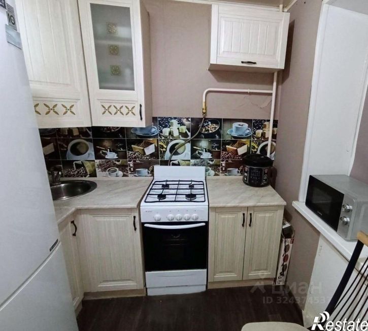 2-комн квартира ул Российская, 4,  д. 4