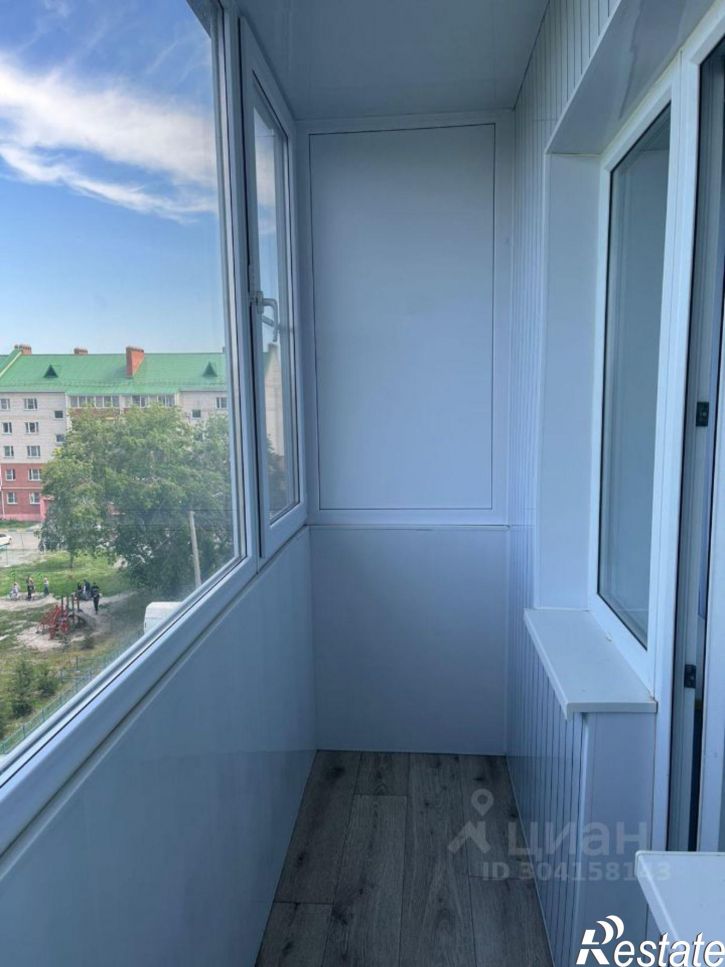 2-комн квартира Учительская улица, 1,  д. 1