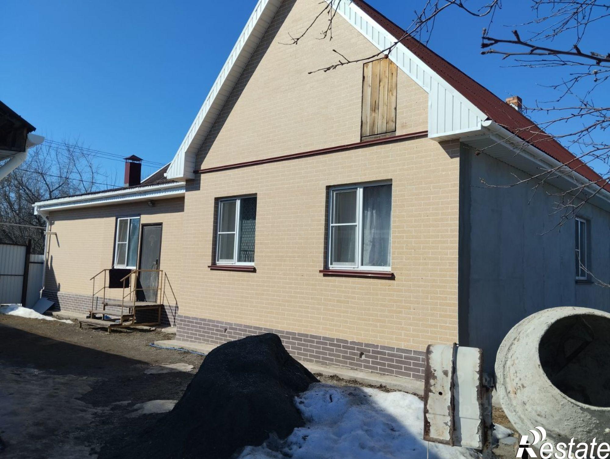 Купить дачу, дом, коттедж за 9 950 000 рублей на улица Разведчиков, 7