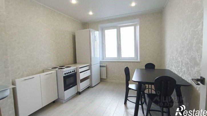 3-комн квартира ул Короленко, 4Б,  д. 4Б