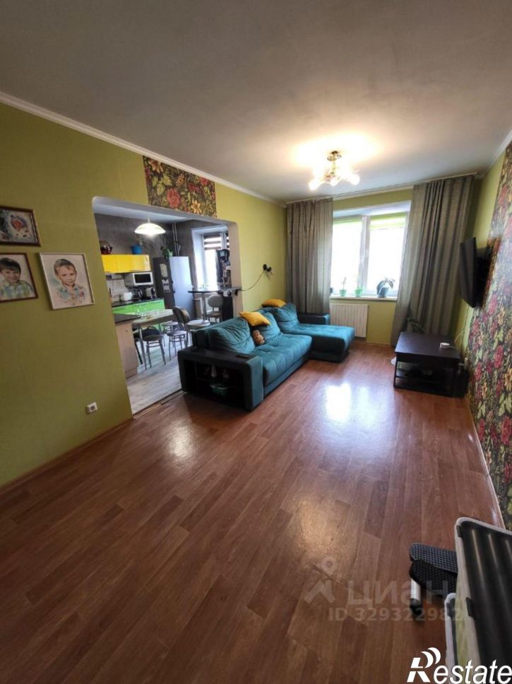 3-комн квартира проспект Славы, 32Б,  д. 32Б