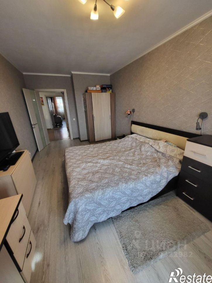 3-комн квартира проспект Славы, 32Б,  д. 32Б