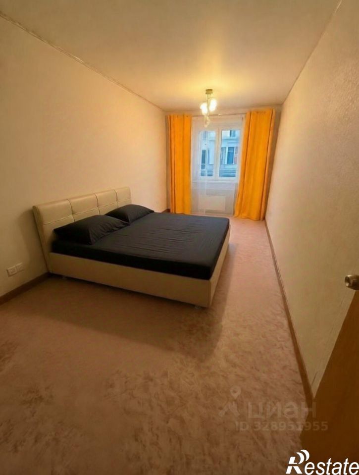 2-комн квартира пр-кт Славы, 32,  д. 32