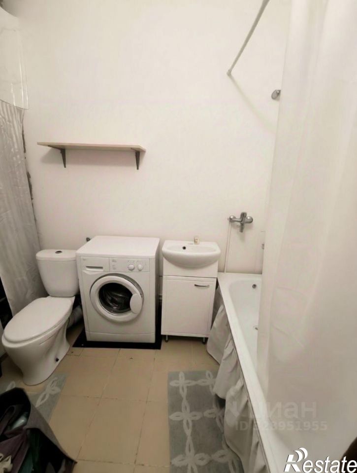 2-комн квартира пр-кт Славы, 32,  д. 32