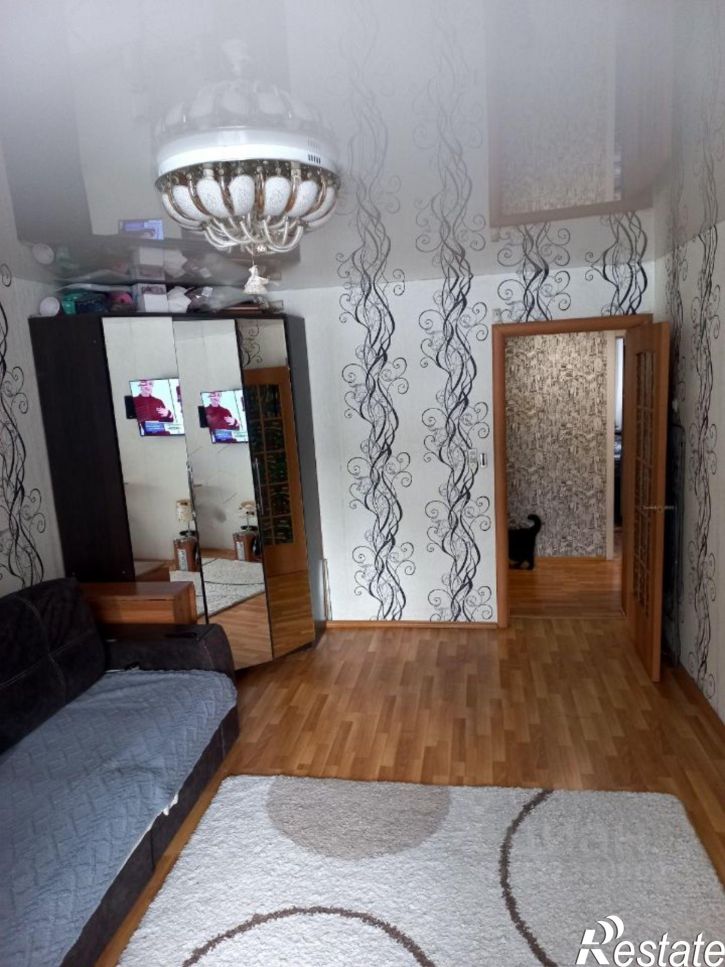 3-комн квартира улица Томилова, 8,  д. 8