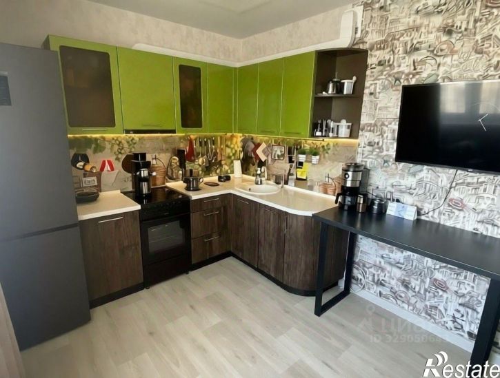 2-комн квартира проспект Славы, 32,  д. 32