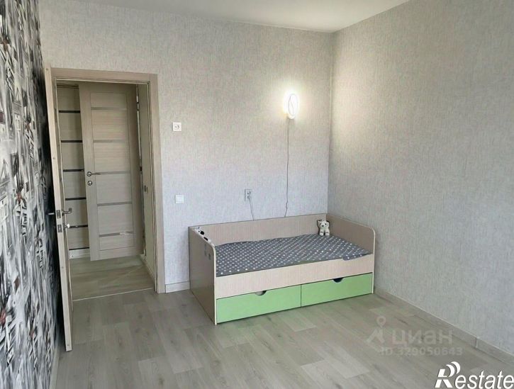 2-комн квартира проспект Славы, 32,  д. 32