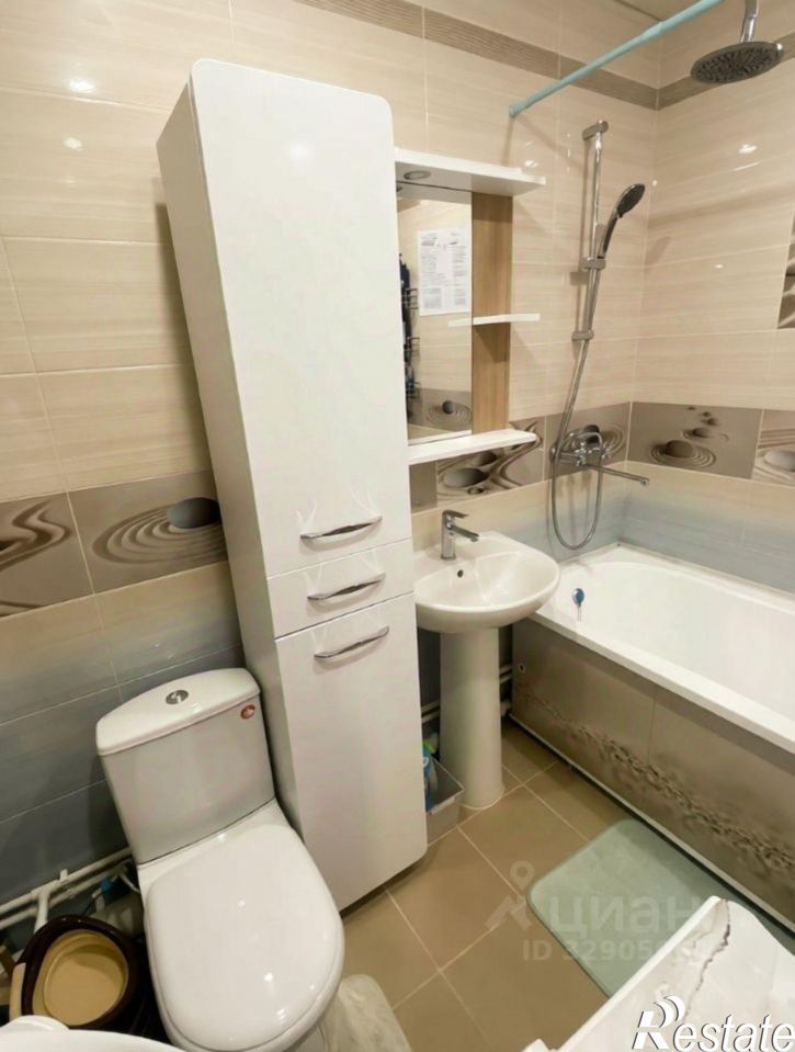 2-комн квартира проспект Славы, 32,  д. 32