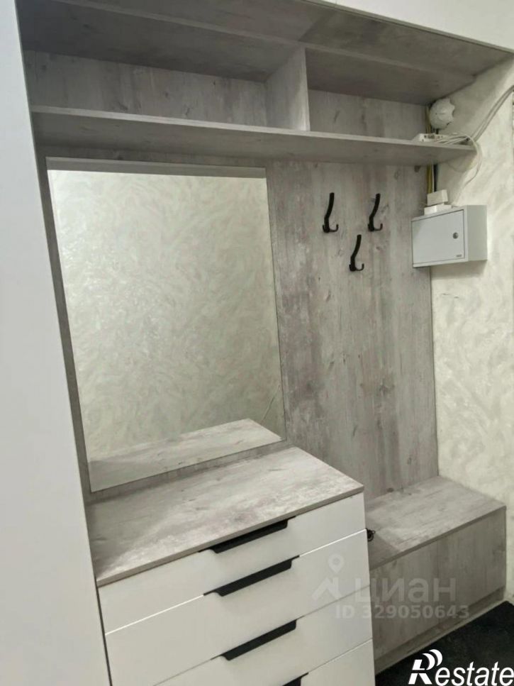 2-комн квартира проспект Славы, 32,  д. 32