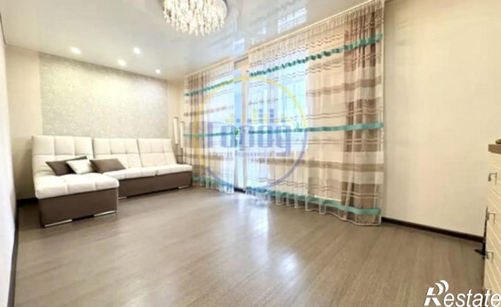 3-комн квартира улица Томилова, 21,  д. 21