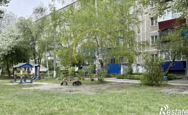 3-комн квартира улица Томилова, 21,  д. 21