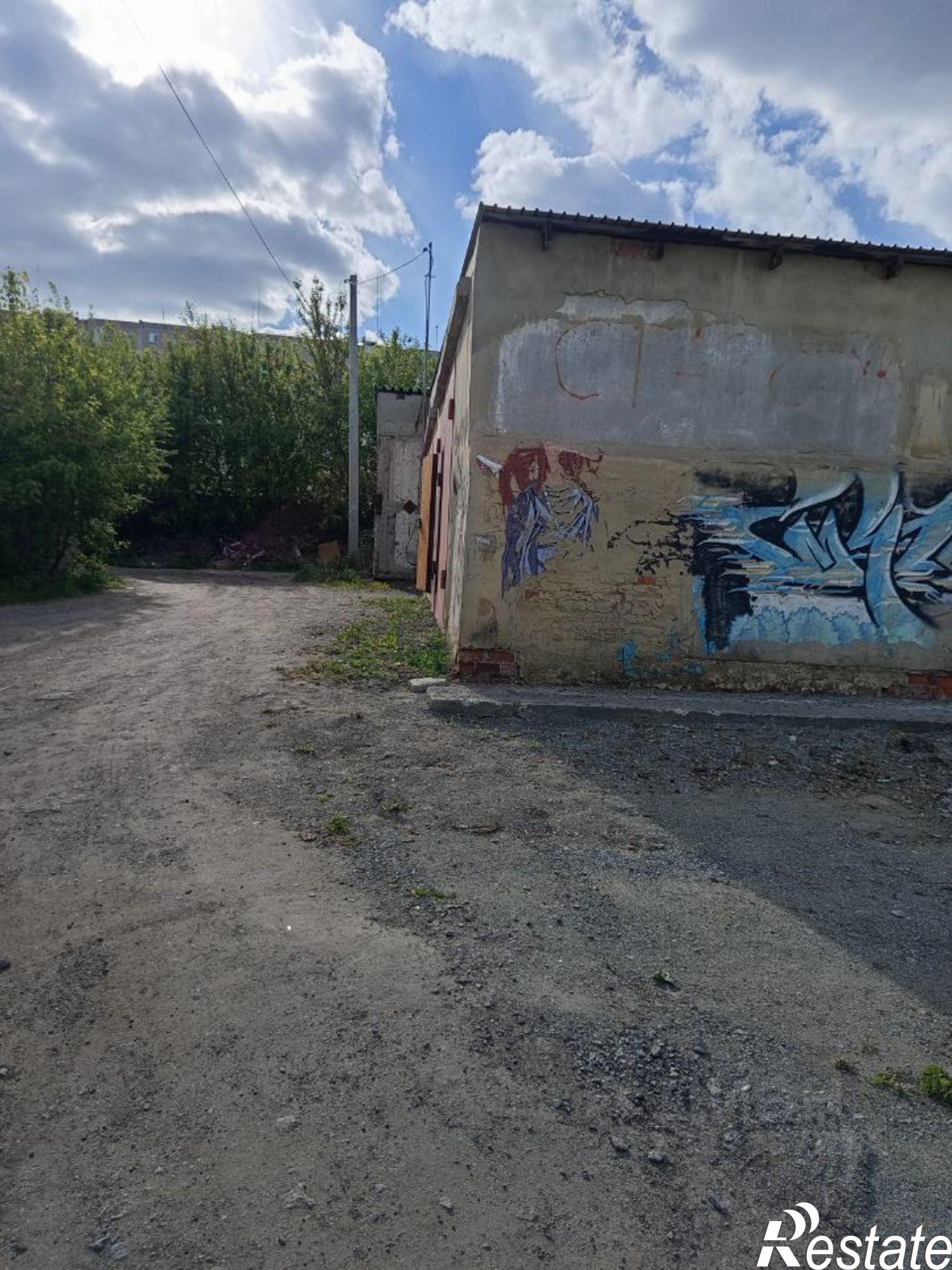Купить гараж, место в паркинге за 1 700 040 рублей на пр-кт Славы, 4