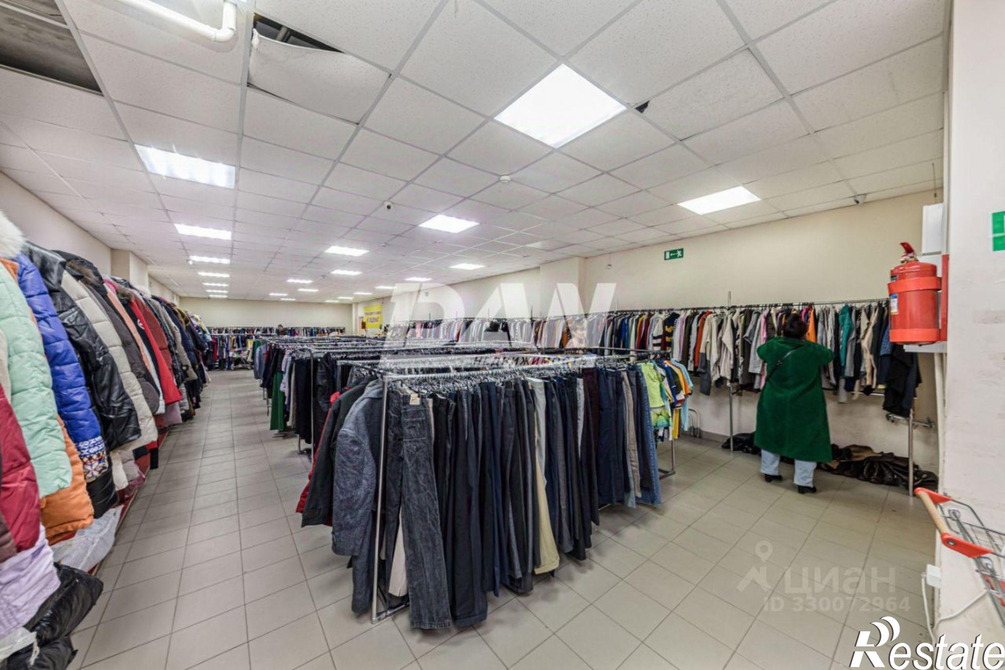 Купить торговое помещение за 27 189 900 рублей на улица Томилова, 15Б