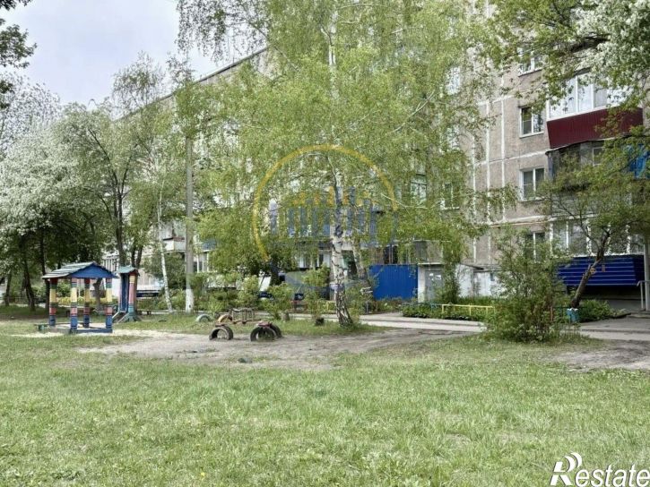 3-комн квартира улица Томилова, 21,  д. 21