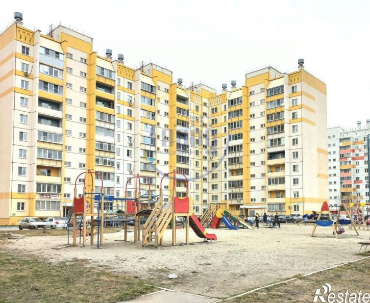 2-комн квартира улица Короленко, 12,  д. 12