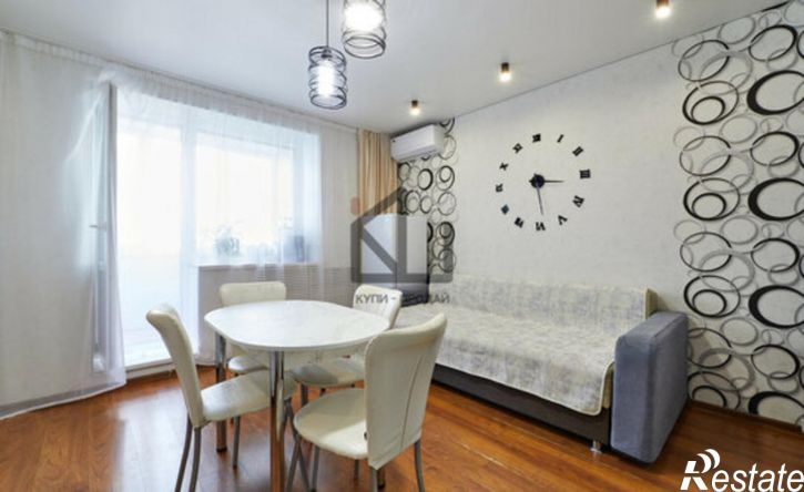 3-комн квартира проспект Славы, 12,  д. 12
