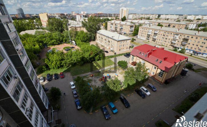 3-комн квартира проспект Славы, 12,  д. 12