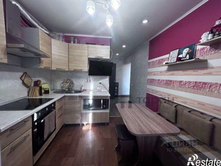 1-комн квартира пр-кт Славы, 32Б,  д. 32Б