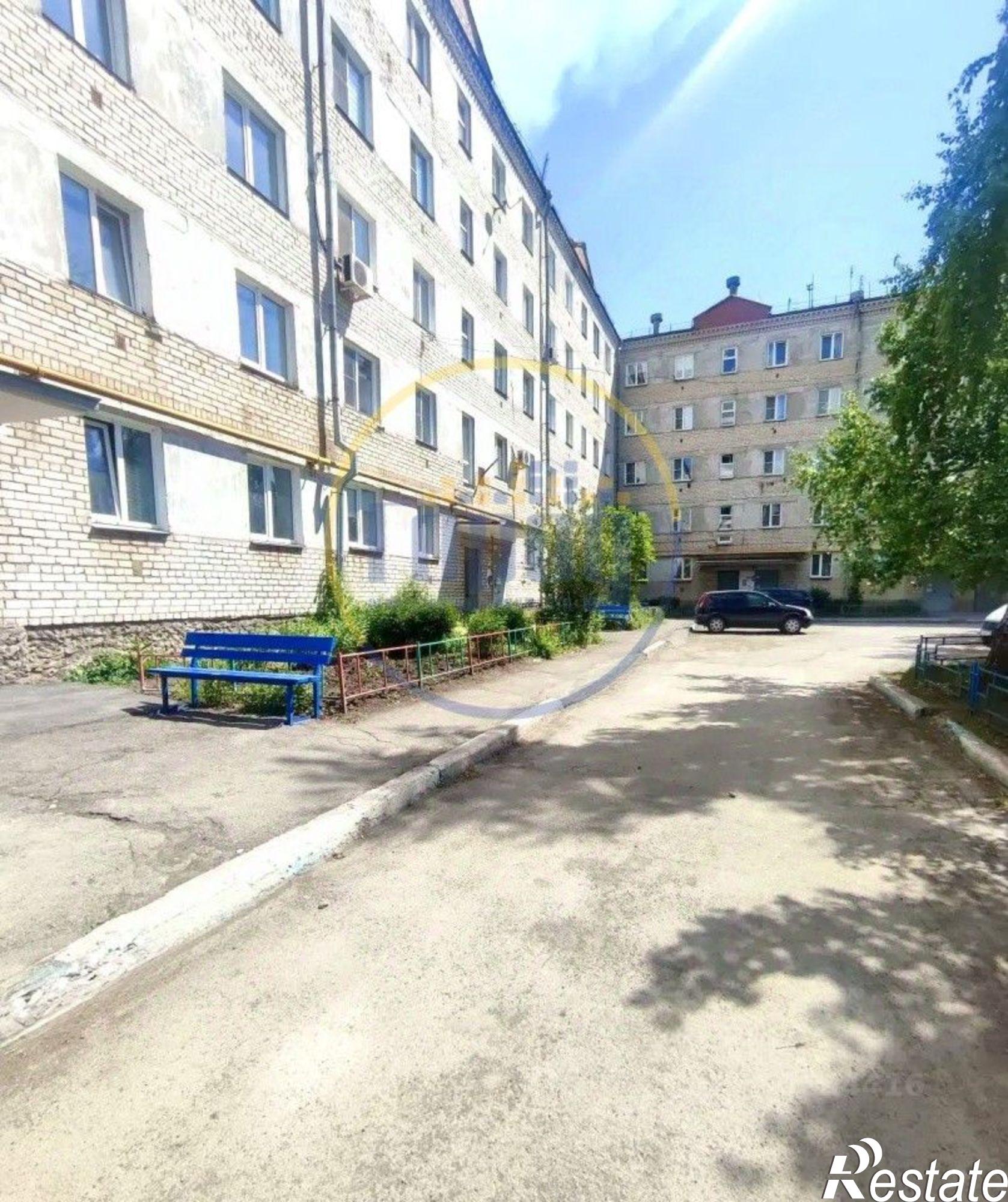 Купить комнату за 890 000 рублей на улица Семёнова, 9А