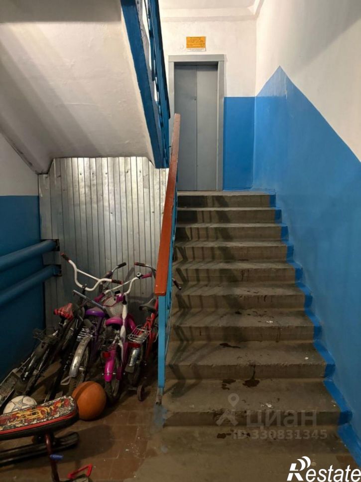 2-комн квартира проспект Ильича, 10,  д. 10