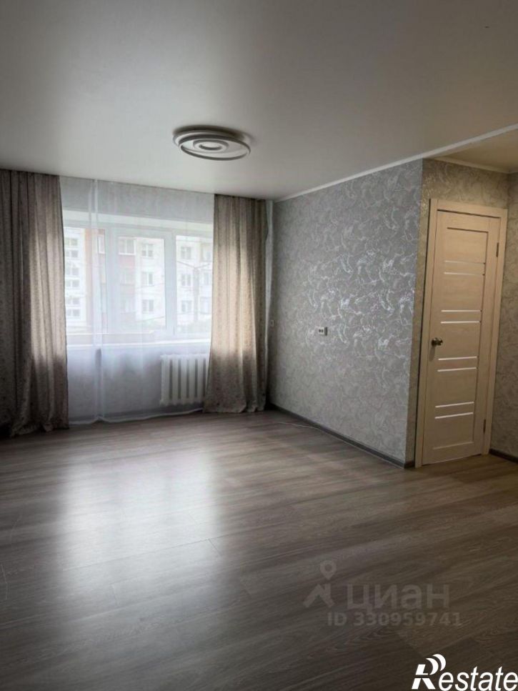 1-комн квартира проспект Славы, 4,  д. 4