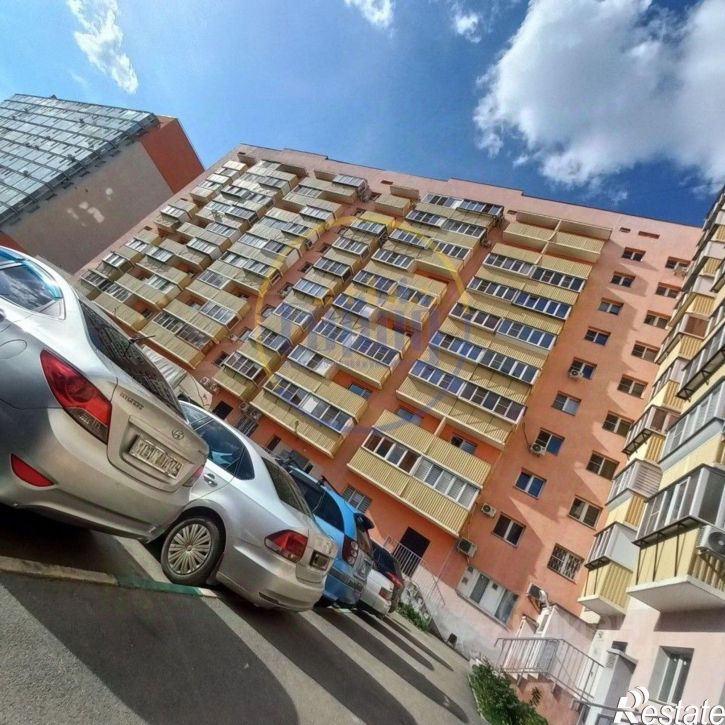 3-комн квартира Коммунистический пр-кт, 35,  д. 35