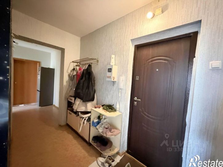 3-комн квартира ул Короленко, 12,  д. 12