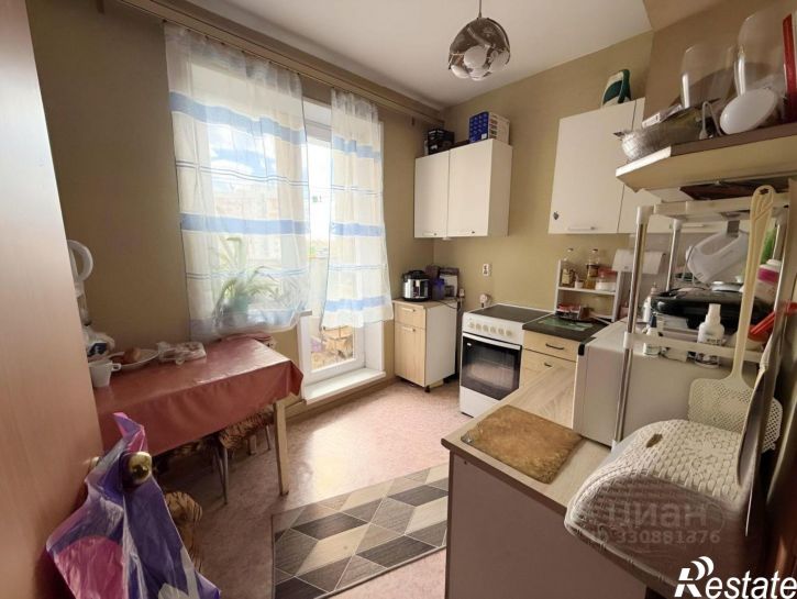 3-комн квартира ул Короленко, 12,  д. 12