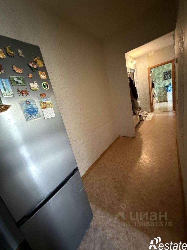 3-комн квартира ул Короленко, 12,  д. 12
