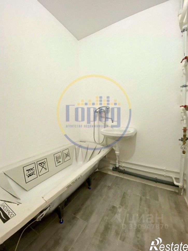 2-комн квартира ул Короленко, 6А,  д. 6А