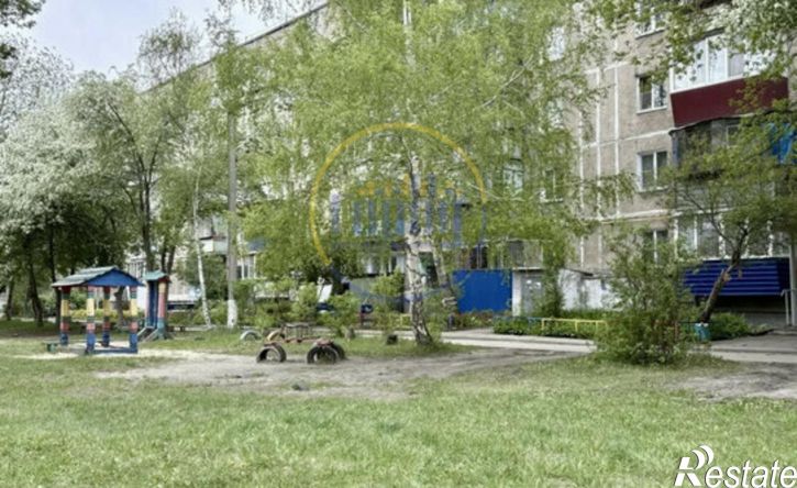 3-комн квартира улица Томилова, 21,  д. 21