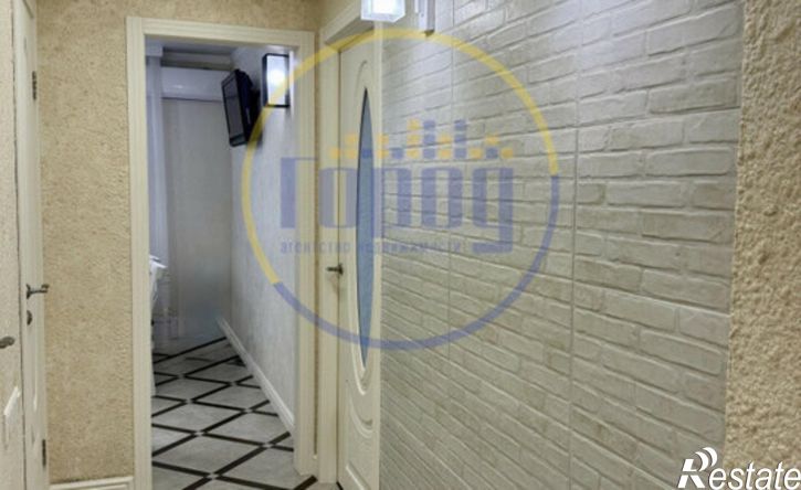 3-комн квартира улица Томилова, 10,  д. 10