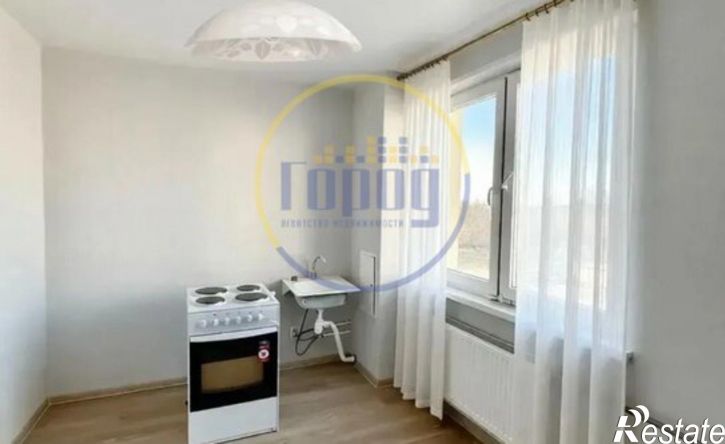 3-комн квартира улица Короленко, 4В,  д. 4В