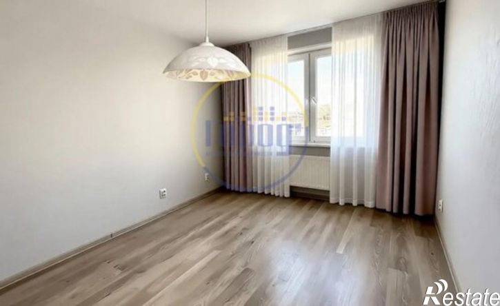3-комн квартира улица Короленко, 4В,  д. 4В